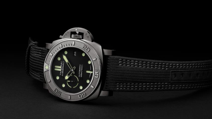 Introduction Of Quality Fake Panerai Submersible PAM00984 Watches UK