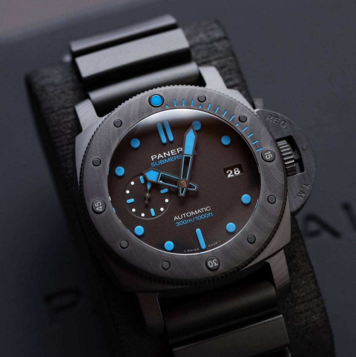 Introducting Waterproof Replica Panerai Submersible PAM01616 Watch UK Online