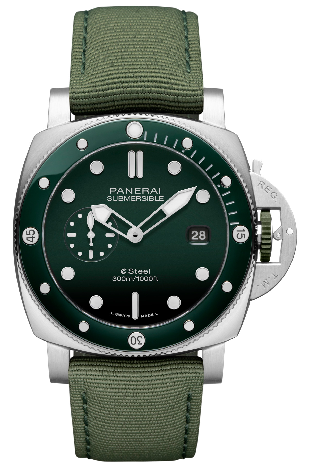 UK best replica Panerai introduces eSteel to the Submersible Collection